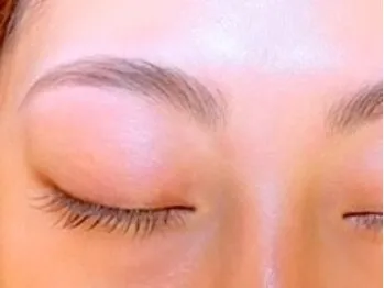 まゆ毛デザイン